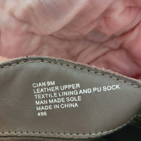 Steve Madden Cian suede anke boot with fringe - 9.            G - Picture 8 of 10